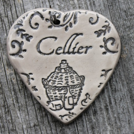 faïence coeur "Cellier" (bouteilles)